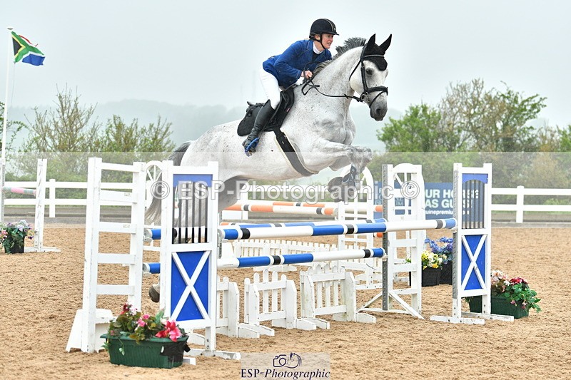 230504A-143820-02087 - Cls 5 1.05m Amateur Quali