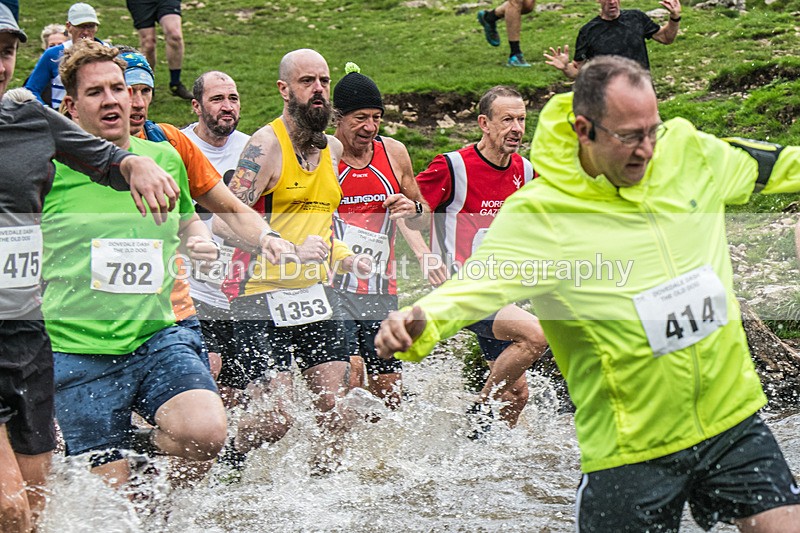 Dovedale Dash-180 - Dovedale Dash Sunday 5th October 2025