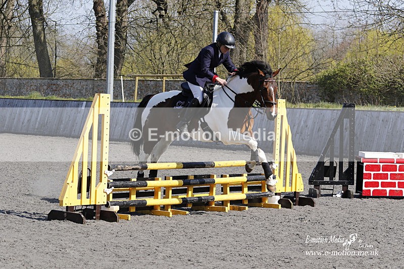 _EST1068 - Bourne Valley Riding Club Winter Showjumping 27/03/22