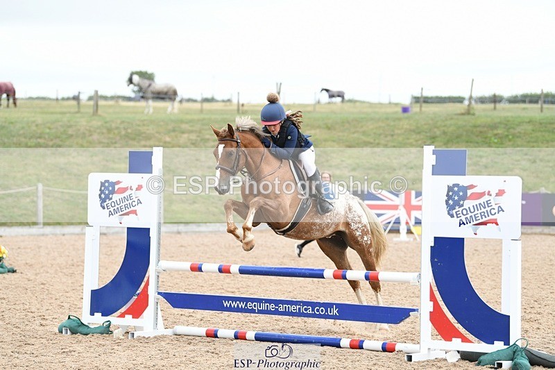 250807-130405-00974 - 70cm Round 2