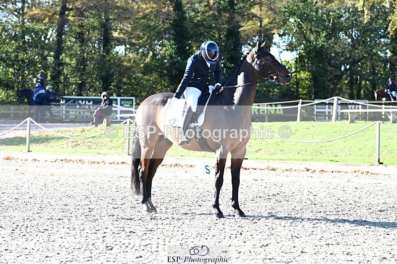 231110-105528-00251 - Cls 2 Prelim 17(a)Q