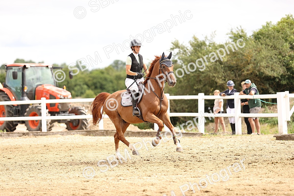 SBM_003375 - Class 21 - Senior Newcomers - 1.10m
