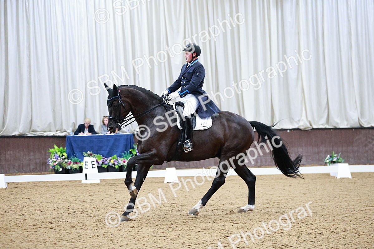 SBM_020793 - Class 13 - FEI INT I - 16.26-17.14