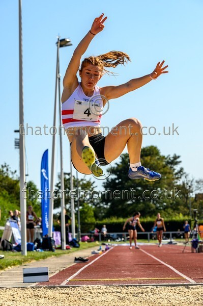 Age25SAT-917396 - Field Female Set Two