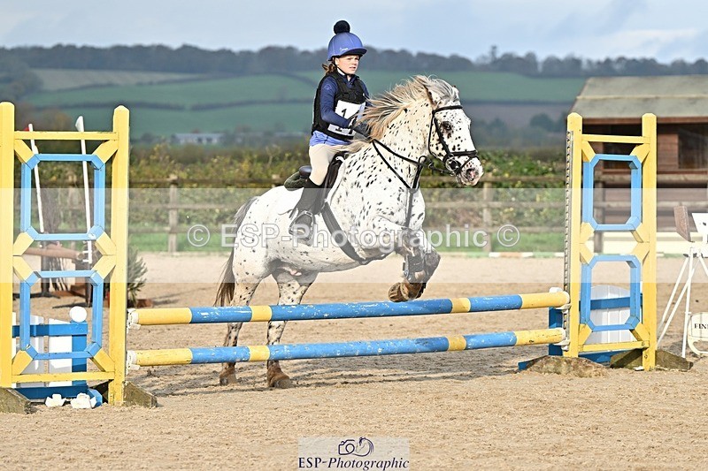 241110-133055-00856 - 60-65cm Arena Eventing