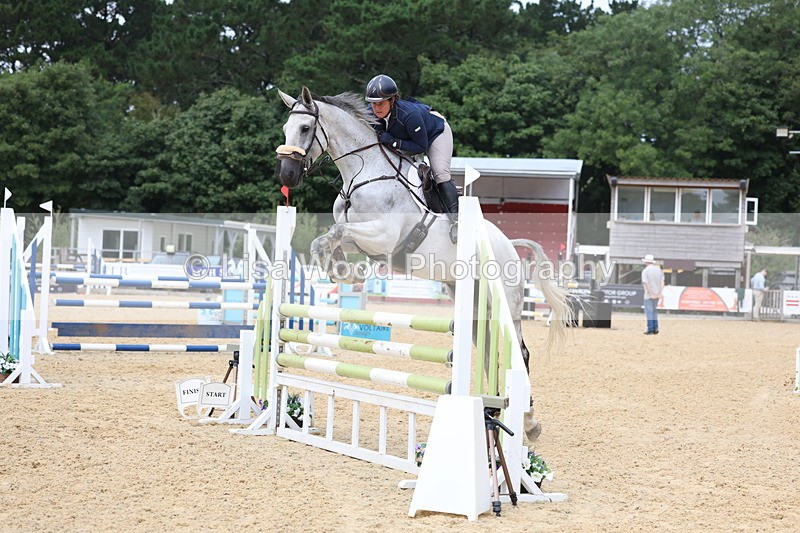 3E7A6316 - Class 8: Senior Newcomers/1.10m open