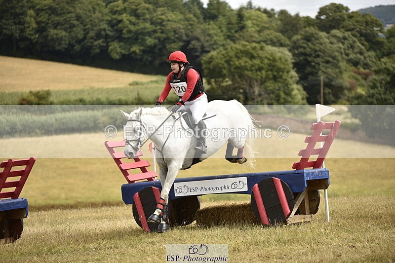 250802A-115624-02043 - C-120-Lucie.Trimnell-TULIRA.AD.ASTRA