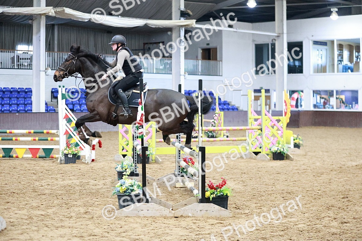 SBM_000403 - Class 2 - Senior British Novice 90cm