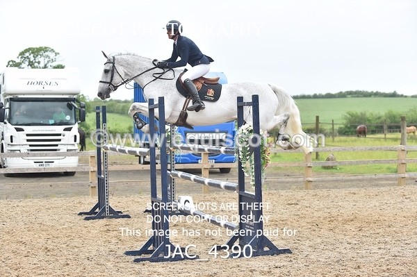 JAC_4390 - CLASS 7 - SAT - Senior 1.25m & 1.30m Open Handicap