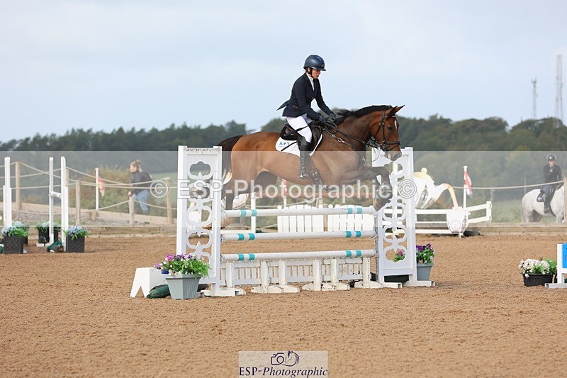 250911-104218-00702 - Cls 2 Snr Newcomers