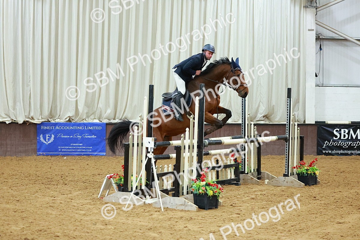 SBM_007294 - Class 19 - Senior Newcomers 1.10m