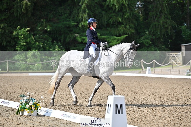 250523A-091800-05172 - C-253-Kirsty.Chabert-GLOBAL.EMPRESS