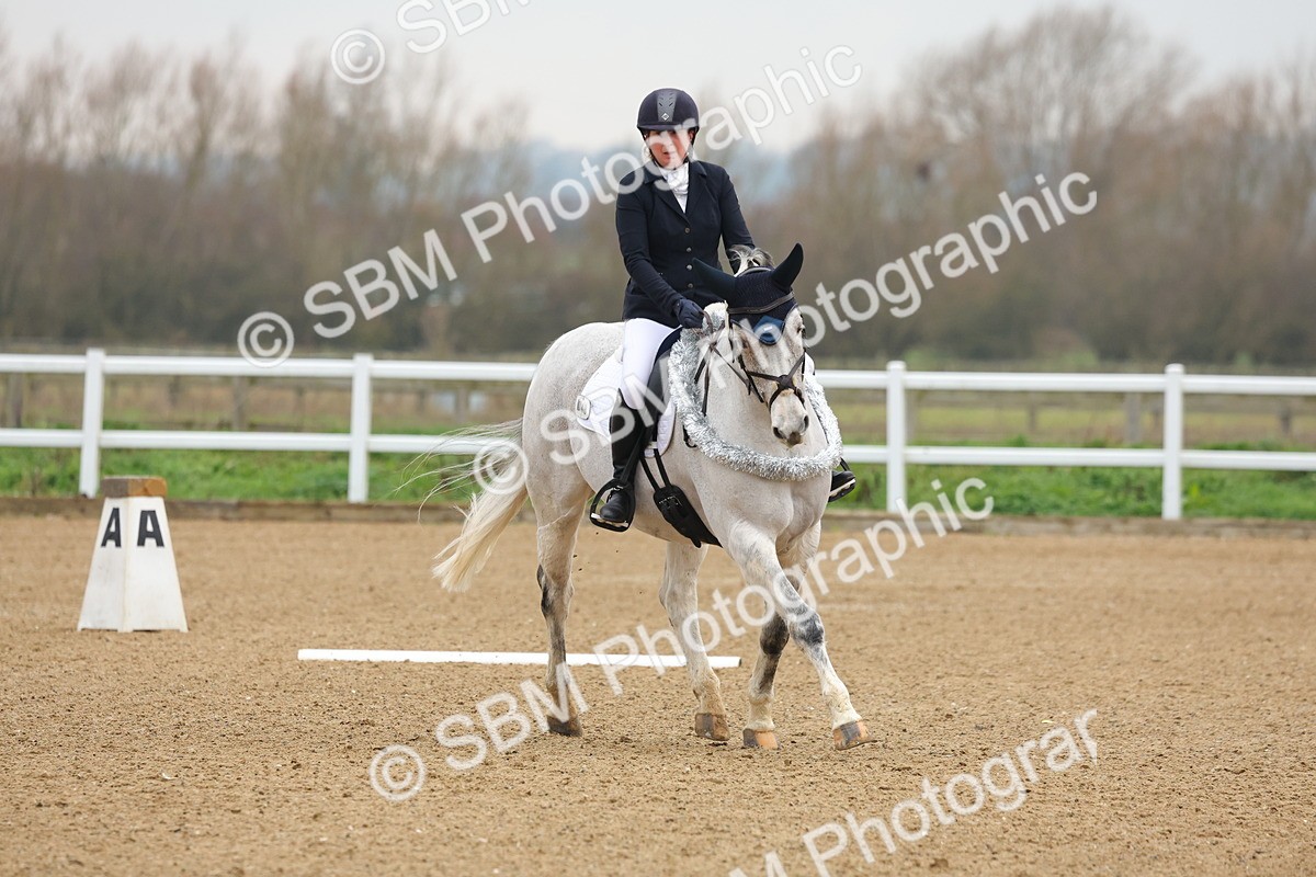 SBM_001599 - Class 8-11 - Novice 2 - Elementary 2