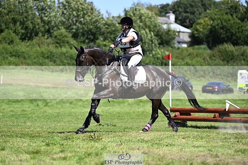 240811A-125142-03197 - 025-