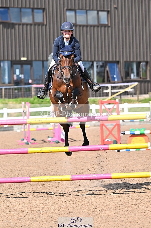 240619A-164402-01267 - Cls 6 National 1.30m and 1.40m