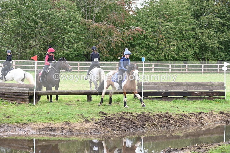 WJ6_6116 - Time at Photographer 12:41 to 13:05