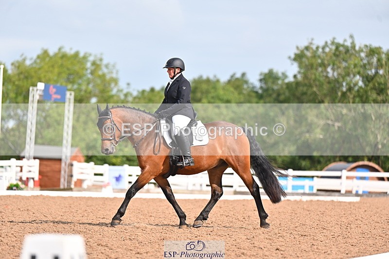 240817A-102451-07781 - 145-Carolyn.Gale-Newtown.Ringo