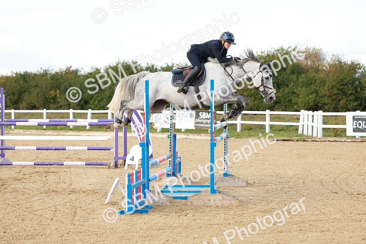 SBM_002090 - Class 5 - Senior Foxhunter - 1.20m