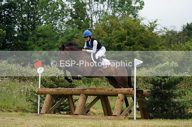 240630X-110428-6087 - 305-Beth_Walford-HAMBLEDON