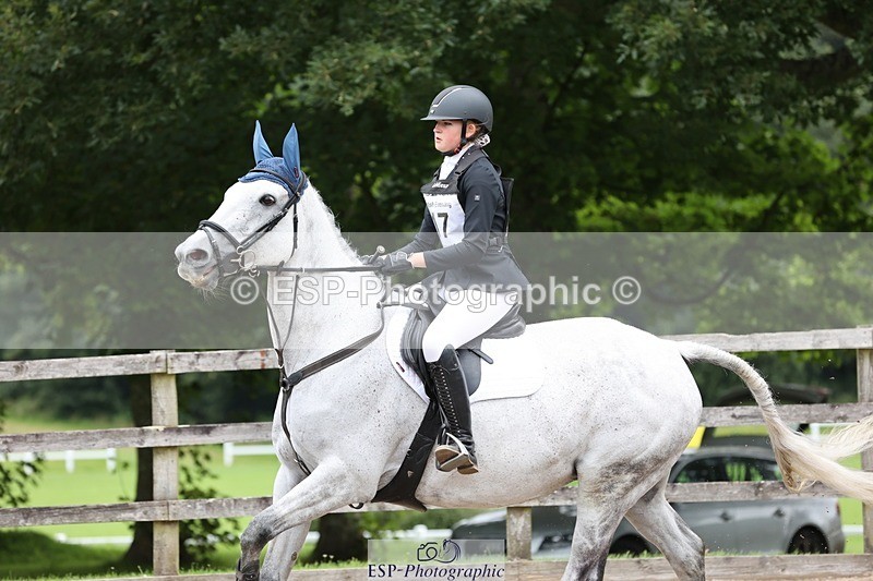 240803-105233-02039 - 017-Caitlyn_Faull-PENNINEVIEW_SUMMER