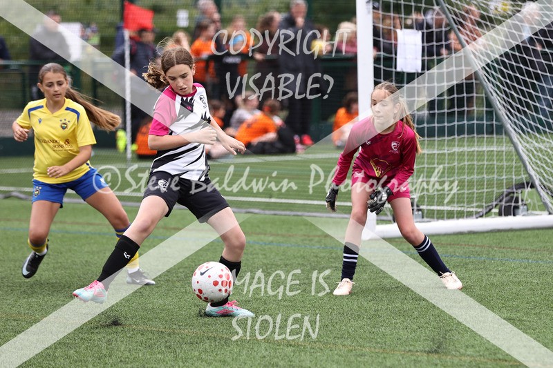 1DX31212 - Sat 6th U12 Girls