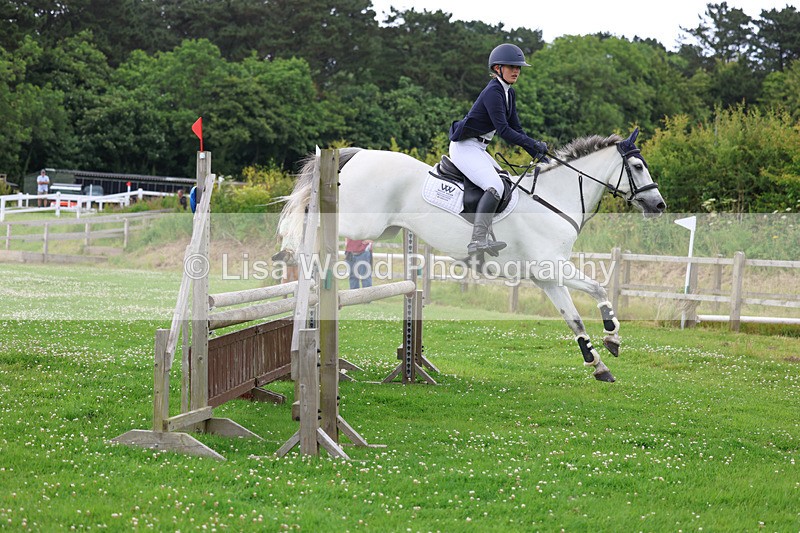 3E7A3794 - Class 6: Hawkins Motors Senior 1.00m Derby