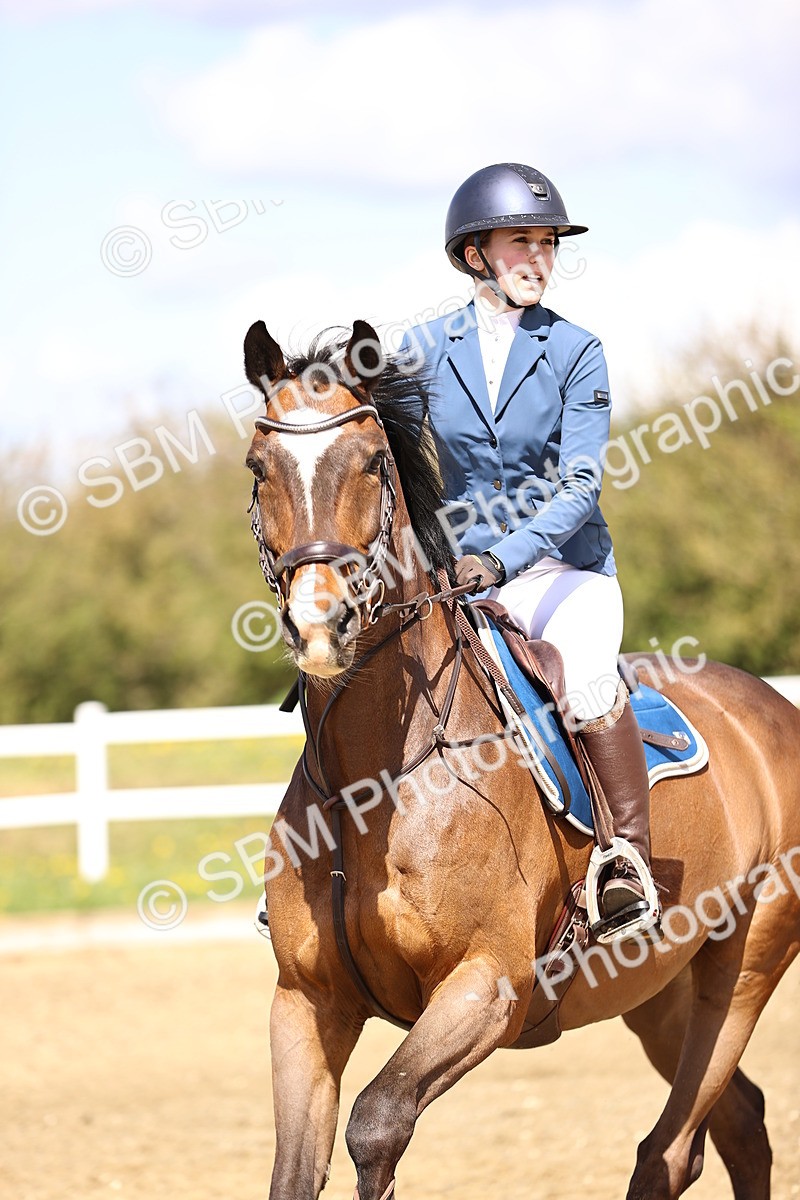 SBM_004238 - Class 17 - Senior Newcomers - 1.10m