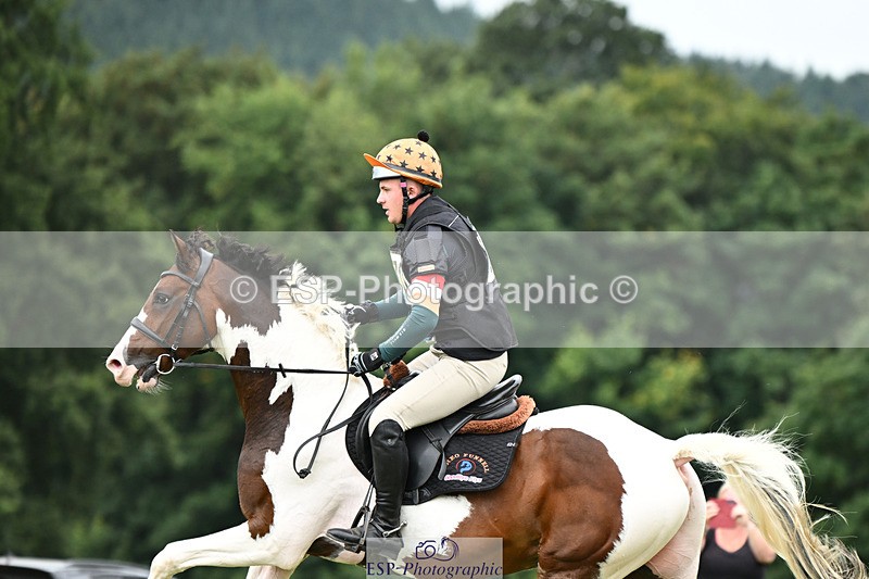 240825X-172706-37522 - 80cm XC 16.30 to 17.30