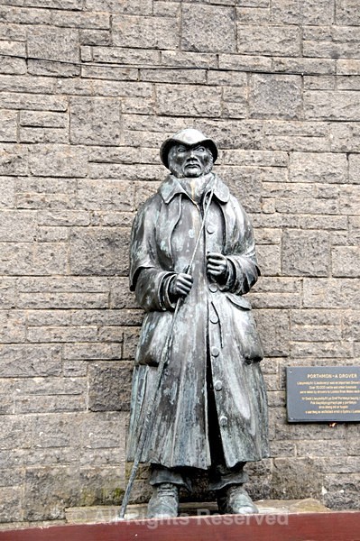 Statue1004 - Out and About in Wales
