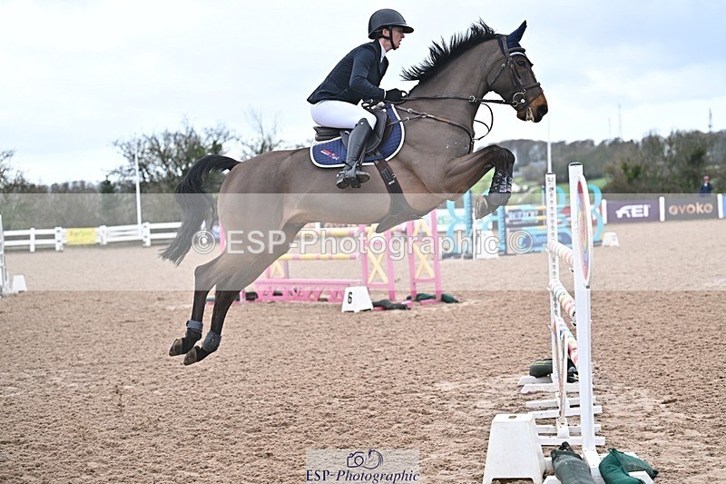 260220-142253-00878 - Cls 6 Foxhunter and 1.20m