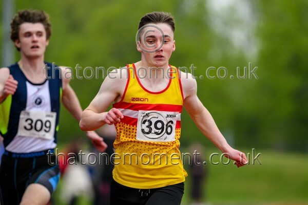 Opener25-925134 - Track Male