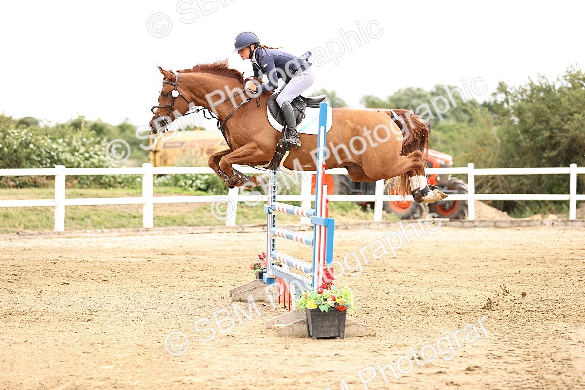 SBM_003195 - Class 21 - Senior Newcomers - 1.10m
