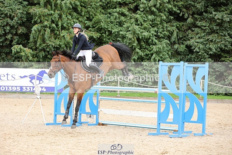 240817-155749-02428 - 06A Snr Fox 1.20m open