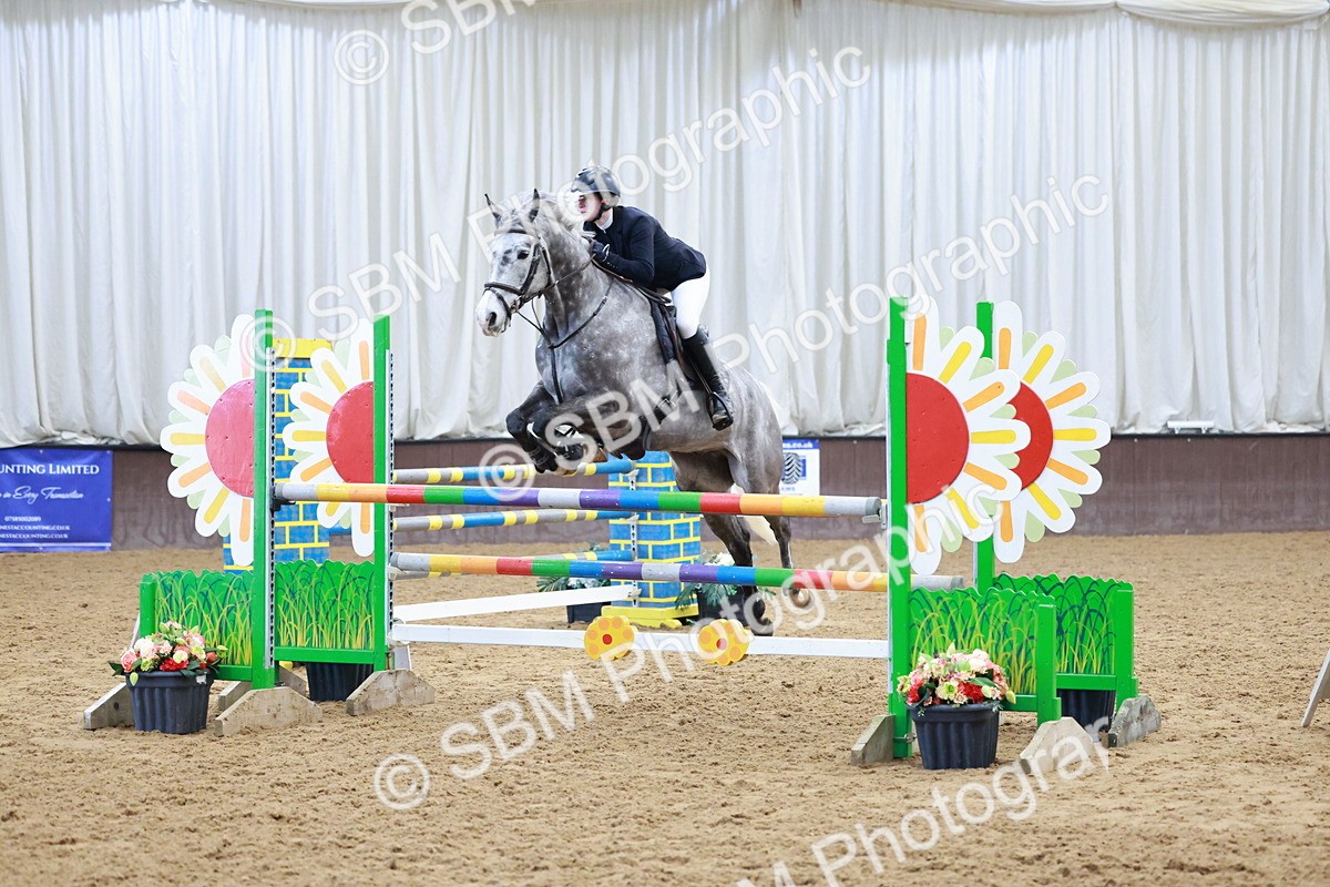 SBM_003619 - Class 11 - Senior Newcomers/ 1.10m Open