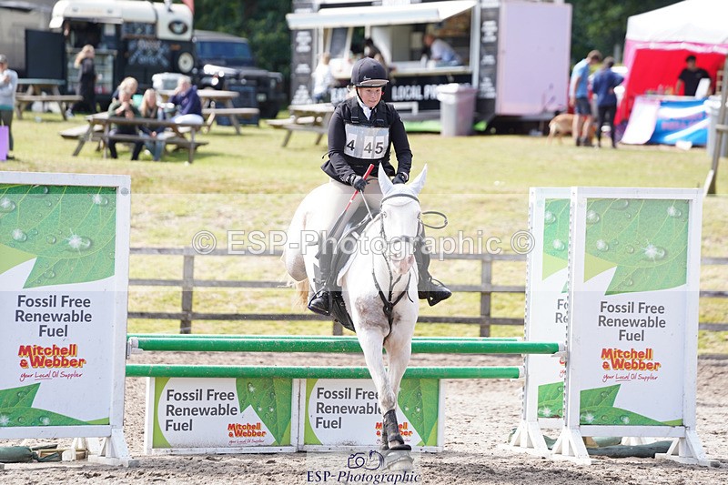 240824X-142036-28173 - 80cm Round 1 14.00 to 15.30