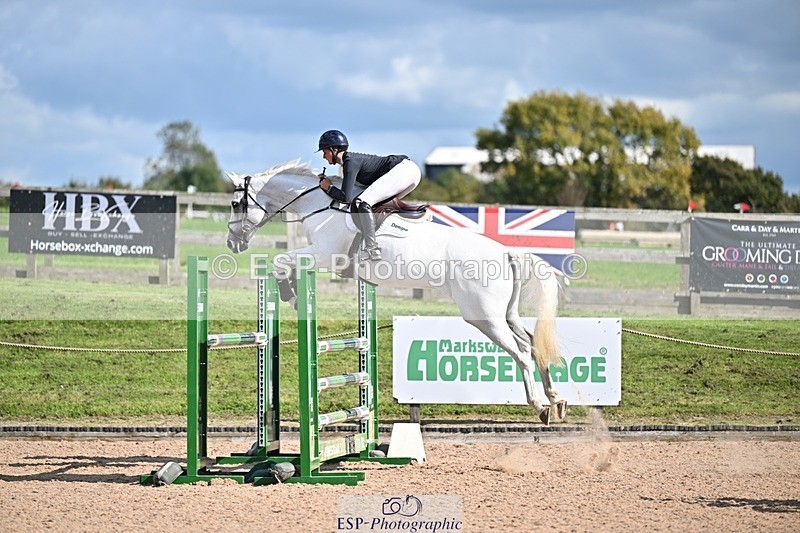 250924-142149-00576 - Cls 6 Foxhunter and 1.20m Open