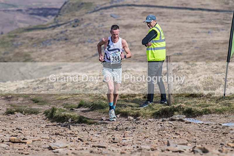 Pen-Y-Ghent-48 - The 3 Peaks Race Saturday 25th April 2026 - Pen Y Ghent