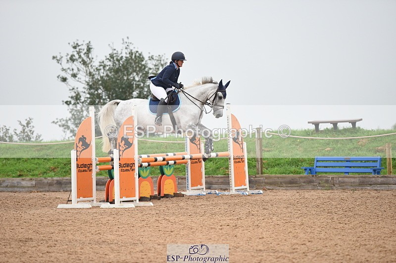 230916A-152650-05356 - Cls 18 Snr 95cm Derby