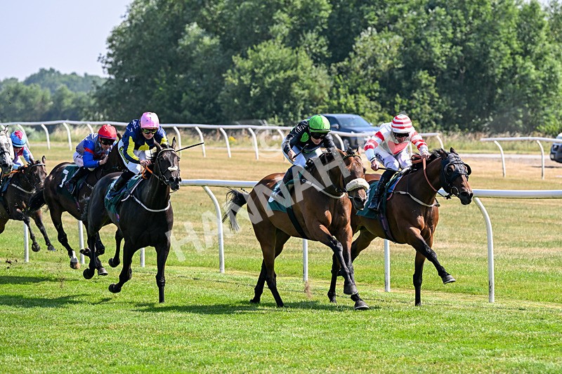 150726-Race 4-The Good Biscuit-3366 - Race 4 15.40pm Le Veinard 2026. Racing And Info Handicap