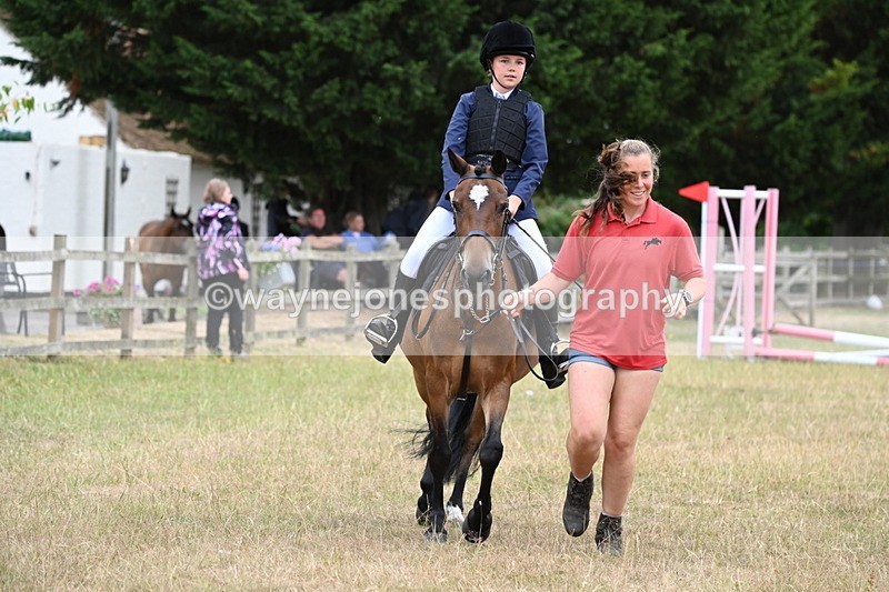 WJ6_9425 - Class 12 Minimus Jumping 45cm
