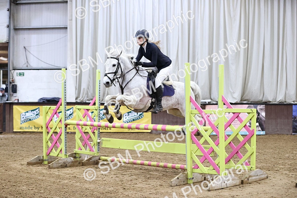 SBM_000758 - Class 4 - Blue Chip Pony Newcomers - 1.00m