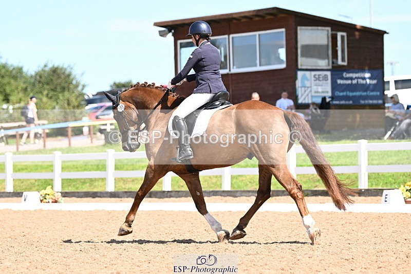 240816A-132431-05047 - 185-Gillian.Hill-Dunaire.Hugo