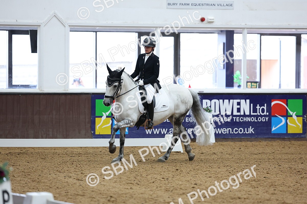 SBM_016509 - Class 16 - Novice FSM - 11.50-12.38