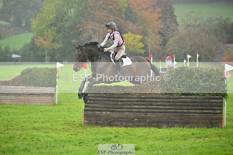 251025A-103006-16690 - D-349-Emily.Proud