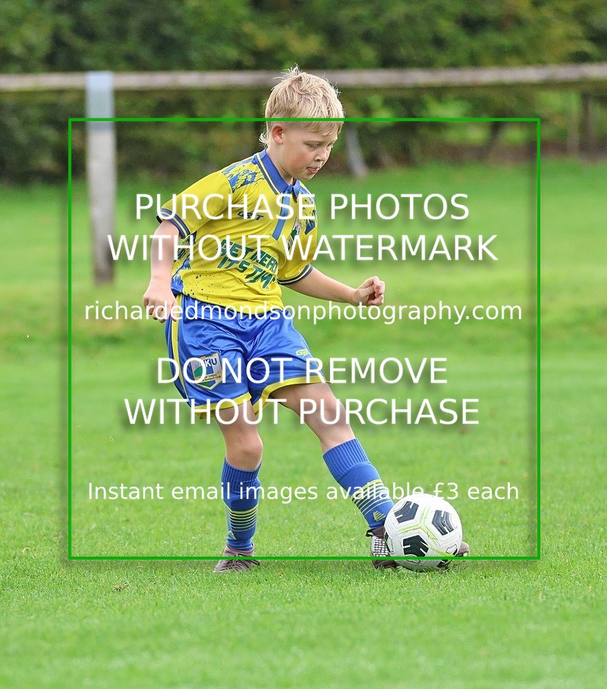 533A4593 - Kendal United U10 vs Middleton & Overton Sports U11 (13/9/26)