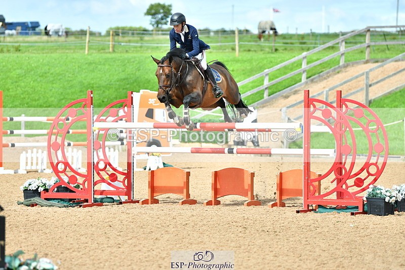 230729A-163421-07519 - Cls 18 National 1.30m