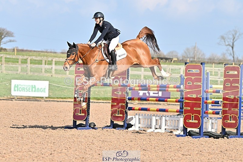 250326-142321-01139 - Cls 6 Foxhunter and 1.20m