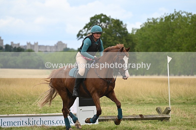 WJ6_4240 - Time at Jump 12:22 to 13:03