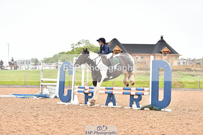 240528A-161158-00369 - 70cm