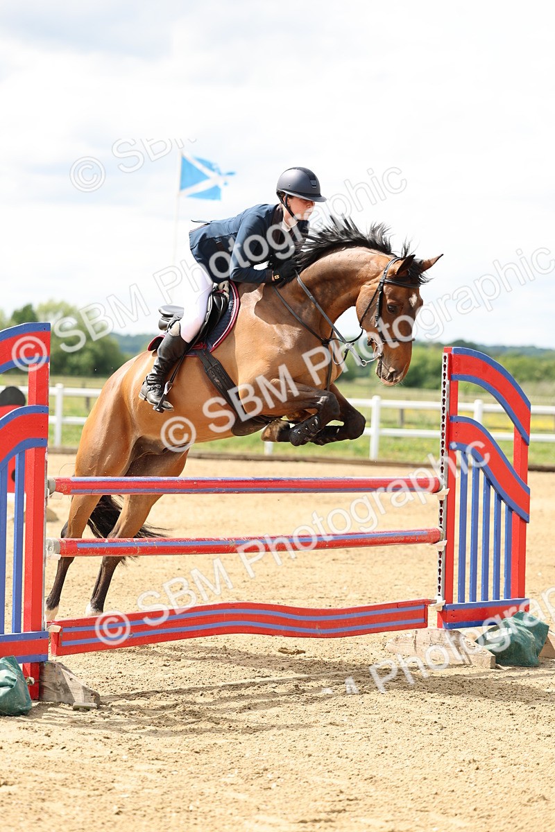 SBM_006015 - Class 19 - Senior Newcomers - 1.10m